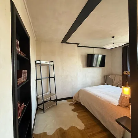 La Elegante Saint-Lô