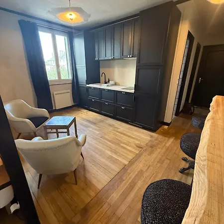 La Elegante Apartment Saint-Lo