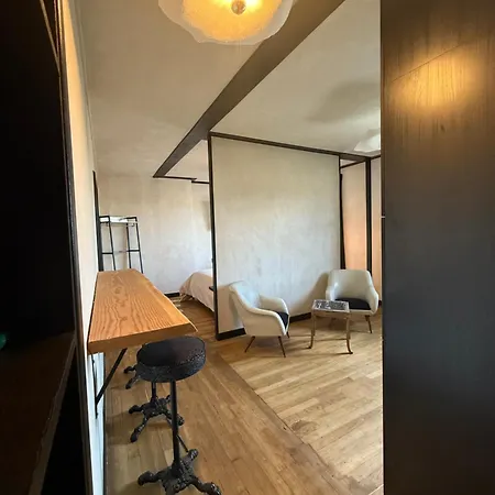La Elegante Apartment